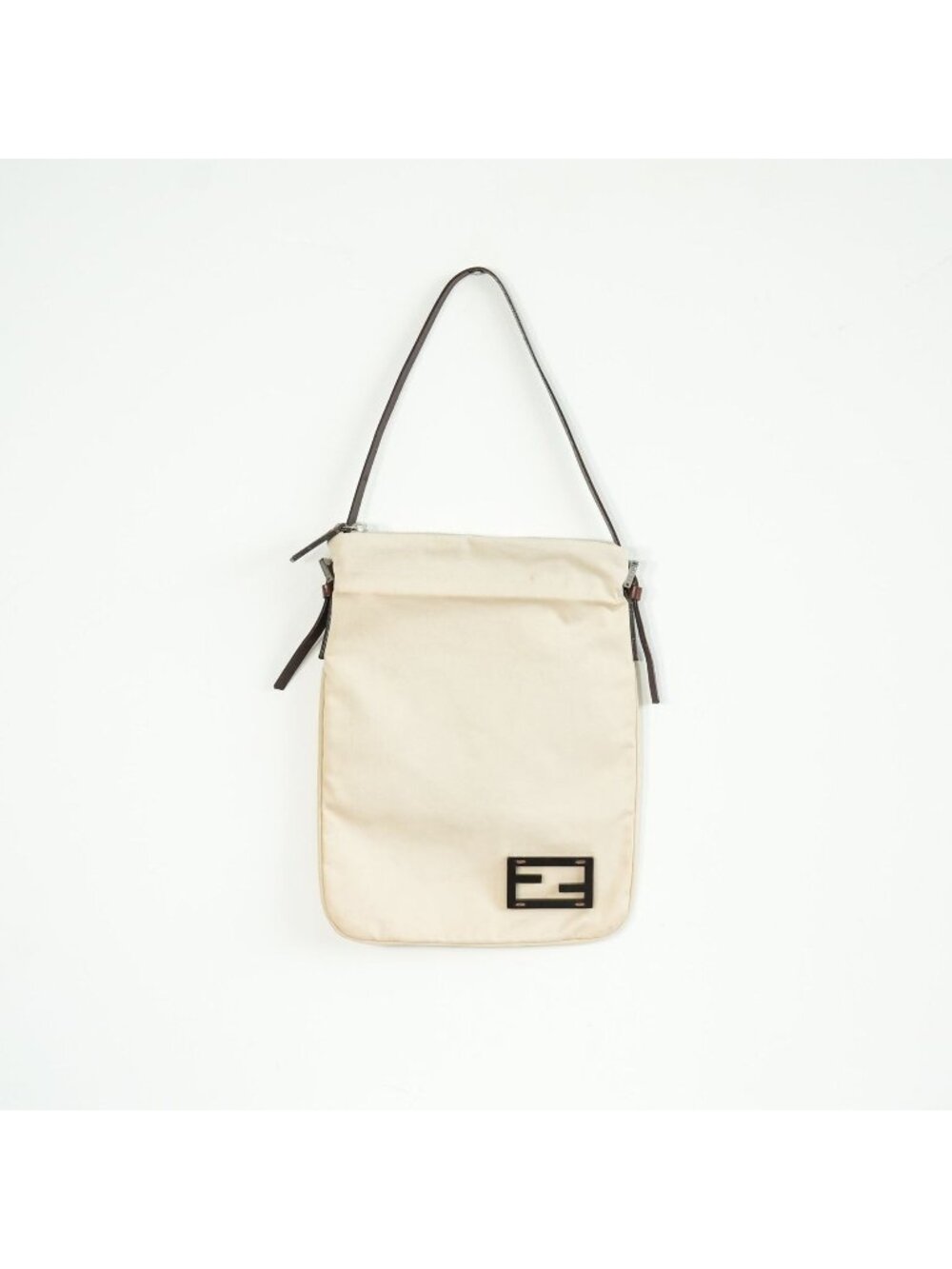 Fendi Beige Cloth Shoulder Bag - Picture 1 of 12